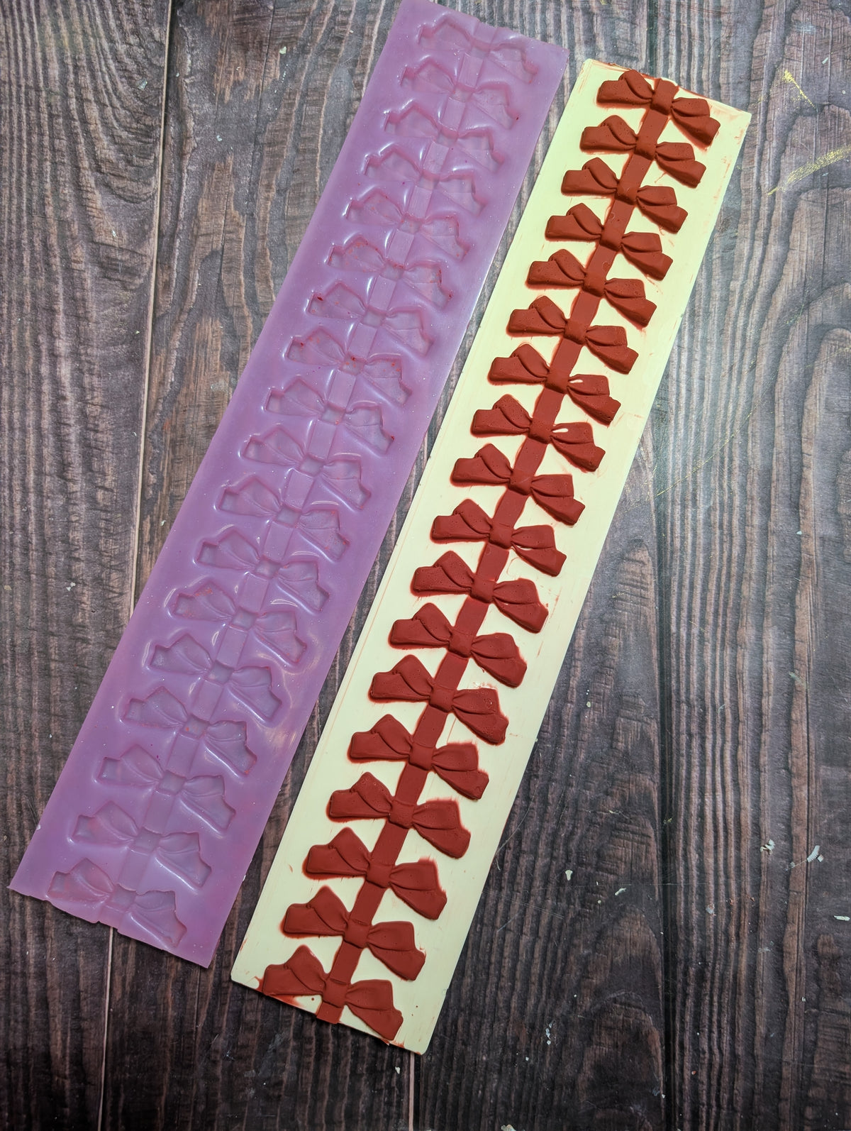 *Soapmaking Tools: PRESALE - NEW "Bows" Silicone Impression Mat - Will ship by 10/9/26*