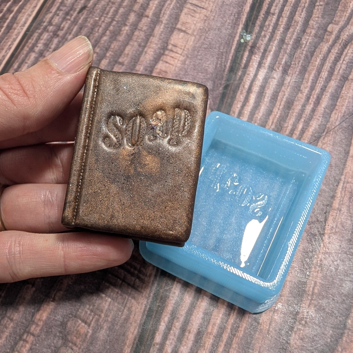 Soapmaking Tools: Silicone Mini Molds for Travel & Sample Size bars